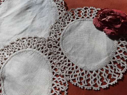 Set of 3 linen and crochet doilies - beige/ ecru colour  2x 20cm and 1 x 26cm