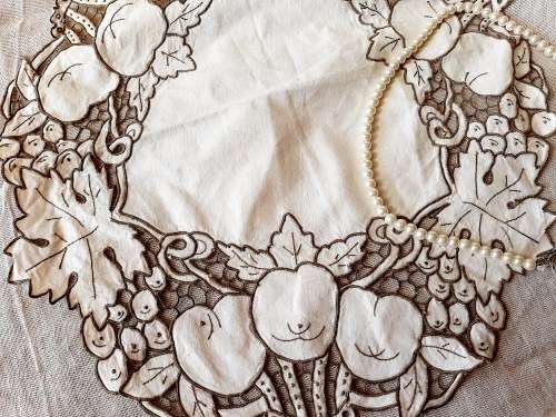 Large Madeira embroidery doilie -42 cm