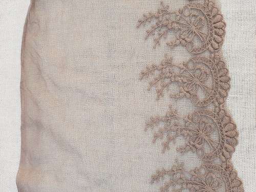 Wide netting lace trim  -  price is per metre -