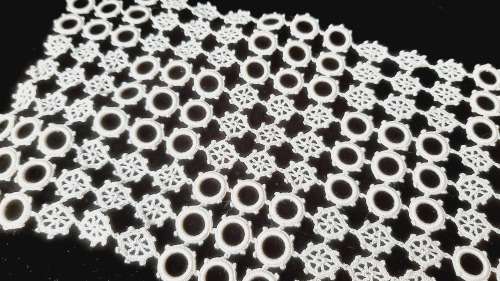 Crochet over rings mat - very fine work - ecru - 20 x 35 cm