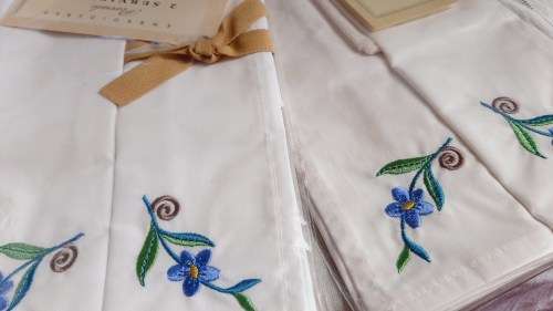 4 Vintage, cotton, napkins with embroidery