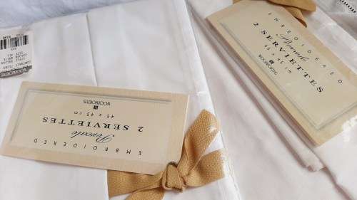 4 Vintage, cotton, napkins with embroidery