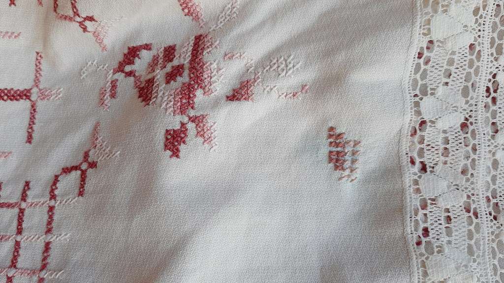 Large, pale pink hand embroidered tablecloth, white lace inserts (276 x 160cm)