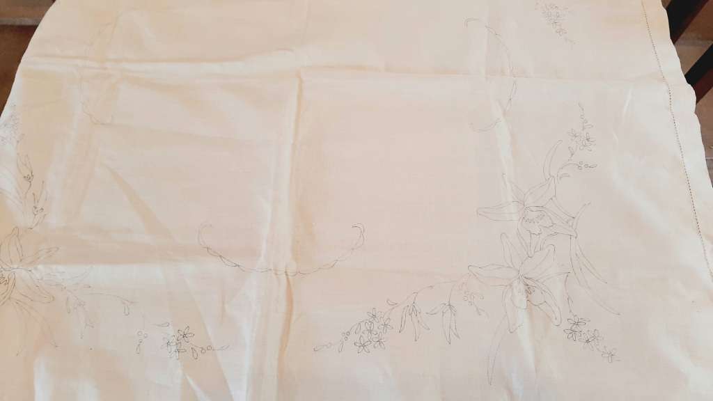 Stamped Irish linen table cloth for embroidery 86 x 86cm