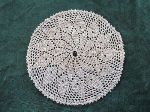 Crochet doily - ecru