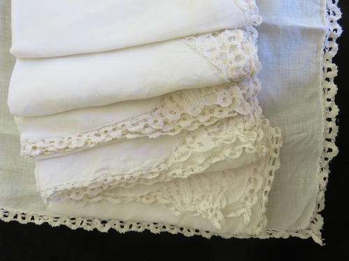 Set of 6 cotton serviettes/ napkins