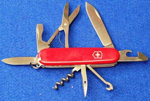 Victorinox Swiss Army Knife (Climber)  Outdoor 4 x 4 all pupose Tool