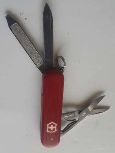 Victorinox Swiss Army Knife - Classic SD ( SwissLite )