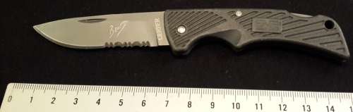 GERBER Small folding Pocket Knife with Blade Lock Bear Grylls