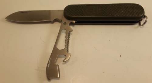 Pocket Knife Stainless  Spain  Army Colour with crest on scale Blade 77mm