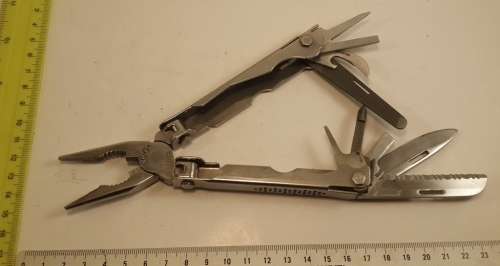 SOG Paratool Multitool (made in the USA)