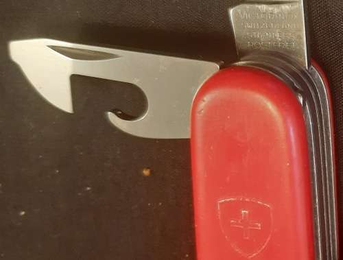 Victorinox Swiss Army knife (Huntsman)Older model Lighter shade of Red scales