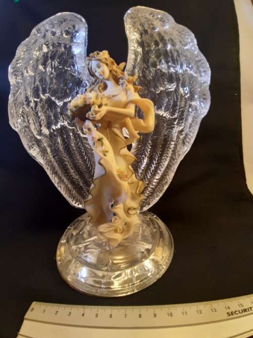 Angel Of Hope "Heaven's Crystal Blessings" Figurine Hight 21cm width 15 cm