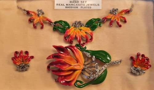 Hand Set Real Marcasite Jewels Rhodium Plated  The Rhodesian Flame lily in Box
