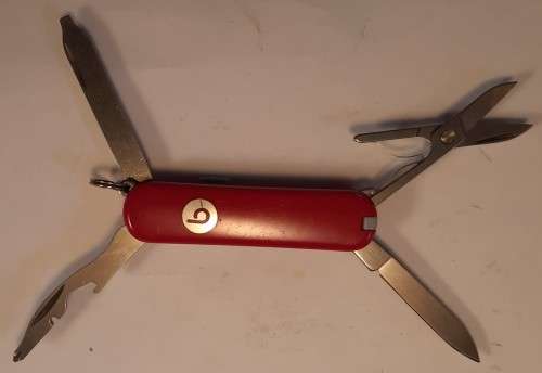 Victorinox Swiss Army Knife - Red Scales- Manager