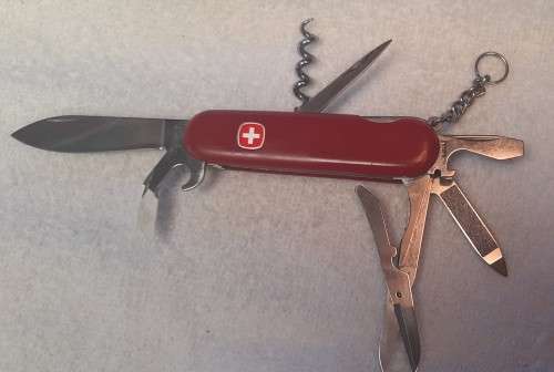 Wenger Traveller Swiss Army knife  in Red scales