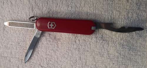 Victorinox Swiss Army Knife - Rally