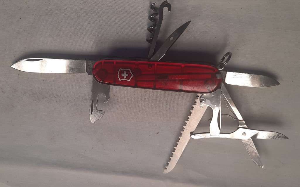 Victorinox Swiss Army knife (Huntsman) model Red Transl scales Swisscanto Logo on scale