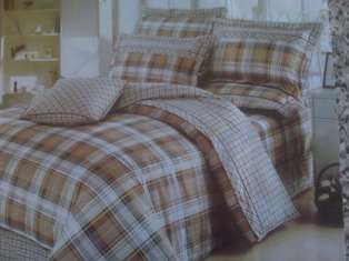 Stunning Queen Duvet 6 Piece!!!! Tartan