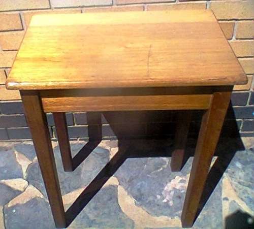 COLLECT IN PRETORIA - SMALL SAP OFFICE TABLE - COLLECT IN PRETORIA!