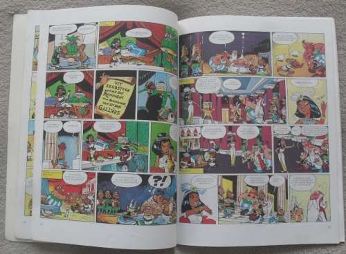 ASTERIX & CLEOPATRA IN AFRIKAANS.