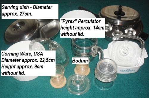 BUYER TO COLLECT IN PRETORIA - GROUP OF VINTAGE KITCHENALIA ITEMS.