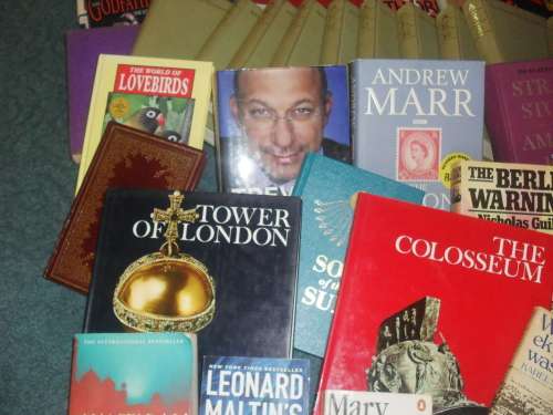 BUYER TO COLLECT IN PRETORIA - BOOKS, BOOKS AND MORE BOOKS!