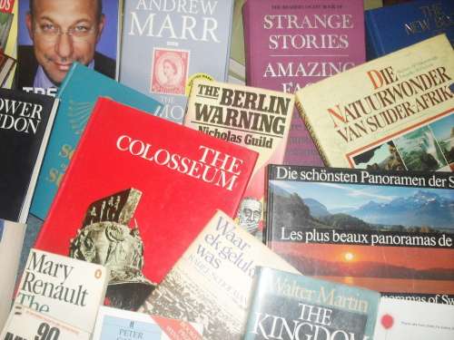 BUYER TO COLLECT IN PRETORIA - BOOKS, BOOKS AND MORE BOOKS!