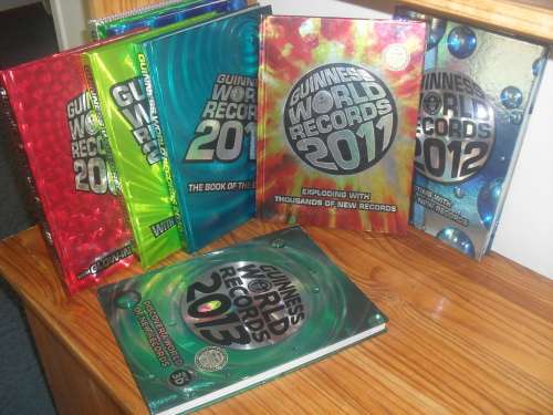 BUYER TO COLLECT IN PRETORIA - BOOKS, BOOKS AND MORE BOOKS!