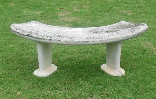 BUYER TO COLLECT IN PRETORIA - CONCRETE GARDEN BENCH, 1980's!