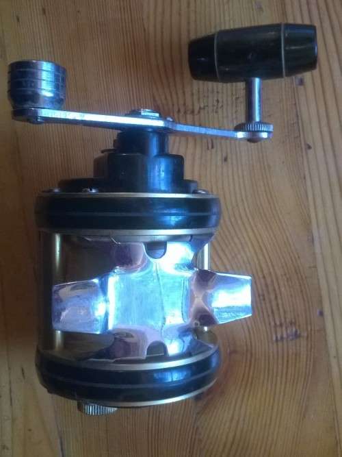 POLICANSKY MONARCH 2006 FISHING REEL