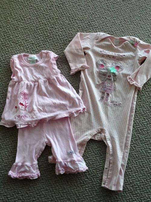 Naartjie girls hamper size 12-18 months.