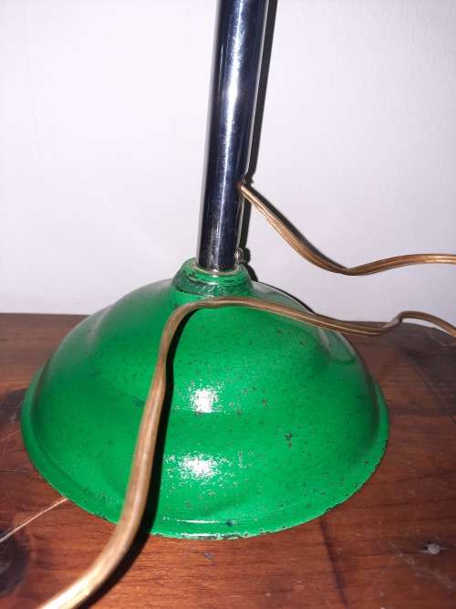 Retro anglepoise lamp