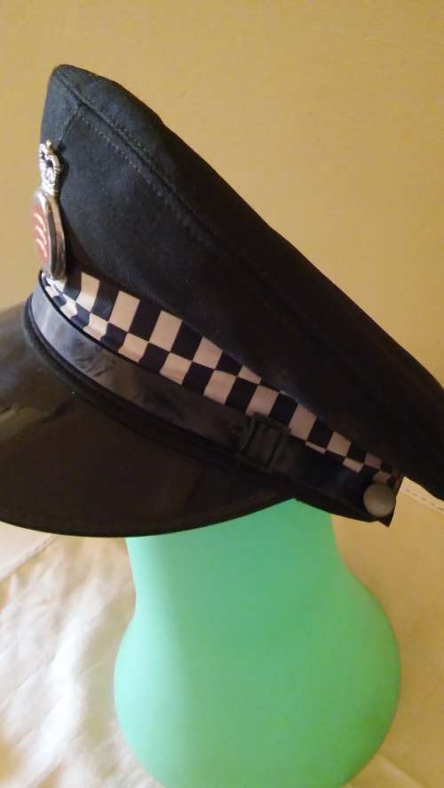 RHODESIAN ESSEX POLICE CAP WITH BADGE