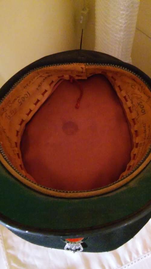 RHODESIAN ESSEX POLICE CAP WITH BADGE