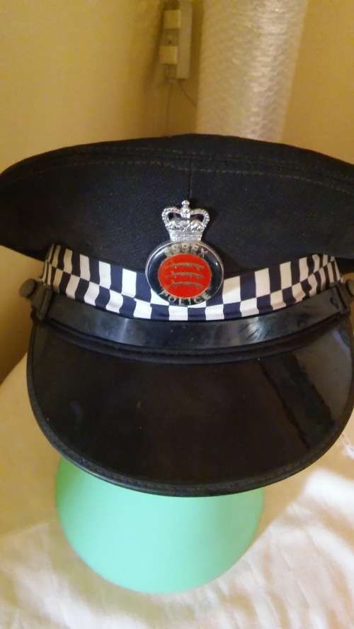 RHODESIAN ESSEX POLICE CAP WITH BADGE