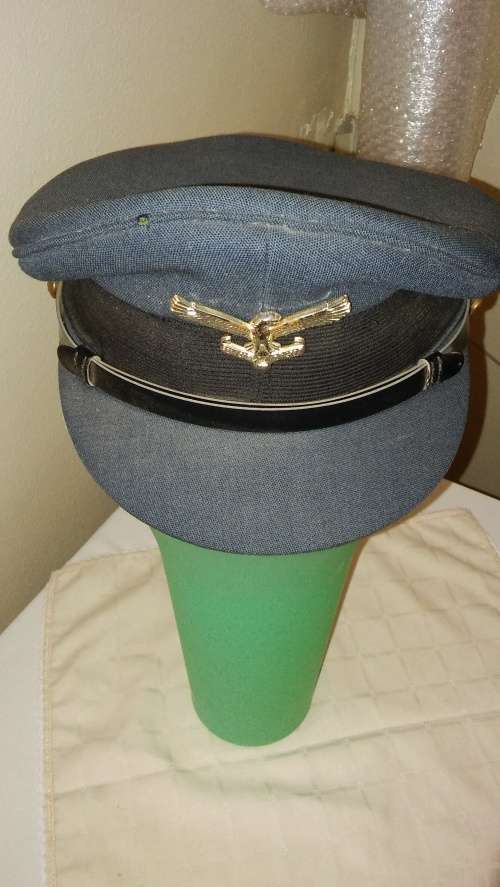 S.A. AIR FORCE CAP WITH BADGE