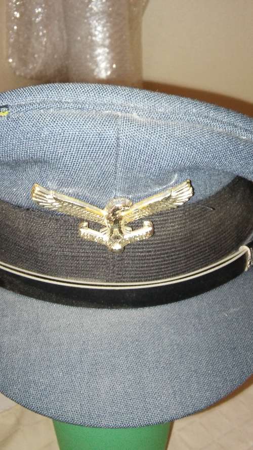 S.A. AIR FORCE CAP WITH BADGE