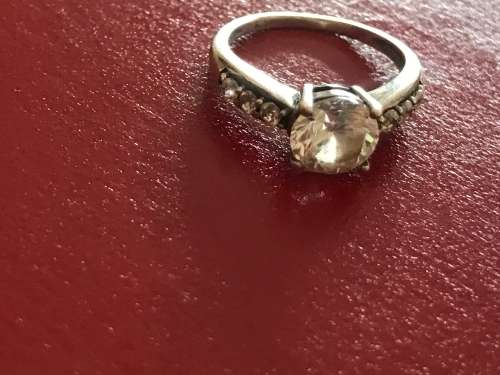 !! Stunning Sterling Silver (925) Ring !!