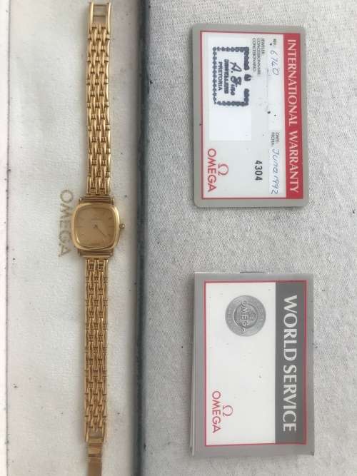 !!! OMEGA STUNNING WOMANS WATCH !!!