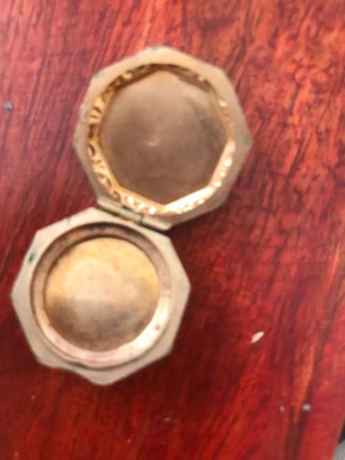 !! Gold Octagon Pendant !!