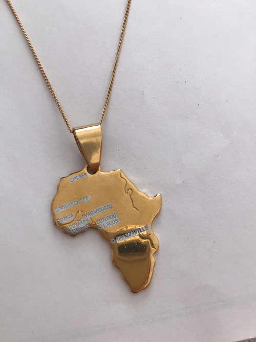 !!!Gold Africa Pendant And Chain!!!