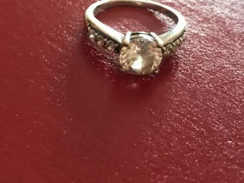 !! Stunning Sterling Silver (925) Ring !!