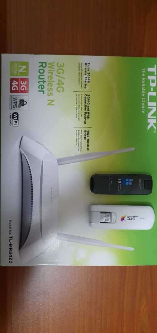 TP-Link TL-MR3420 wireless 3G/4G router (with 3G and 4G dongles included)