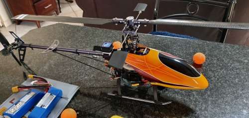 HK450 (Align replica) Radio control Helicopter : Heli fully built. Like new.
