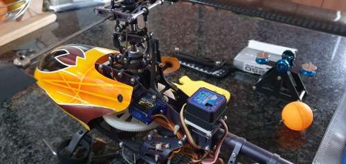 HK450 (Align replica) Radio control Helicopter : Heli fully built. Like new.