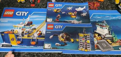 Lego City 60095 set