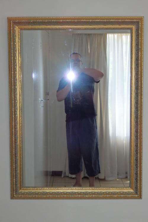 A MAGNIFICENT (LARGE) DETAILED MIRROR IN A SPECTACULAR BROAD "GOLD" MOULDED FRAME