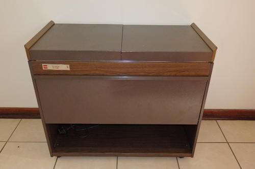 A FANTASTIC EKCO HOSTESS ELECTRIC FOOD "WARMER" IN EXCELLENT CONDITION