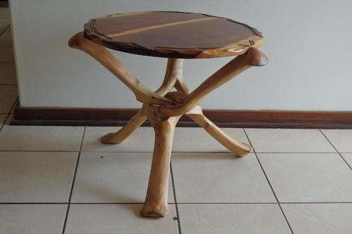 A FANTASTIC SOLID WOODEN KIAAT AFRICAN "THREE-LEGGED" OCCATIONAL TABLE
